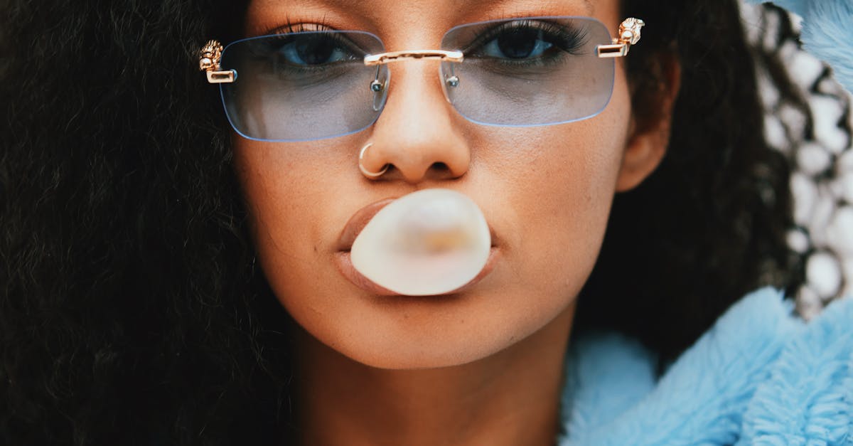 Managing Communication with Contractors During HVAC Setup